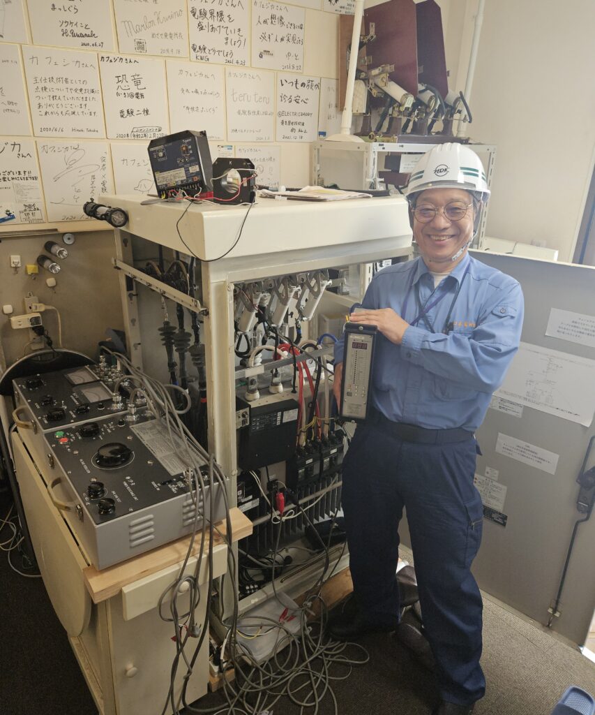 電気ちゃんページ Amazon.co.jp: 電気ちゃん : 楠 章子: 本